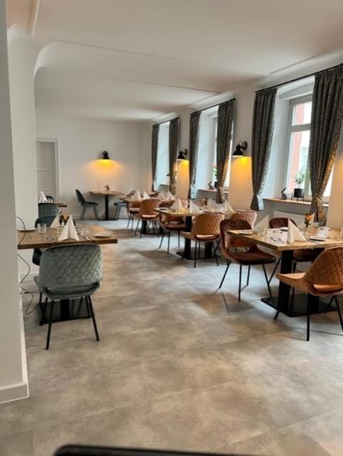 Rhodter Adler Hotel Rhodt unter Rietburg Eksteriør billede